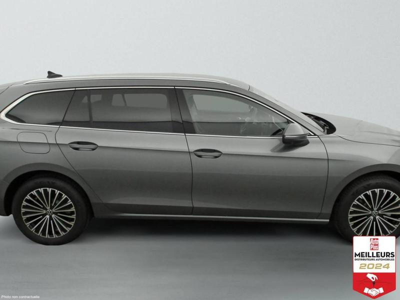 Volkswagen Passat 1.5 eTSI Opf 150 Dsg7 Elegance