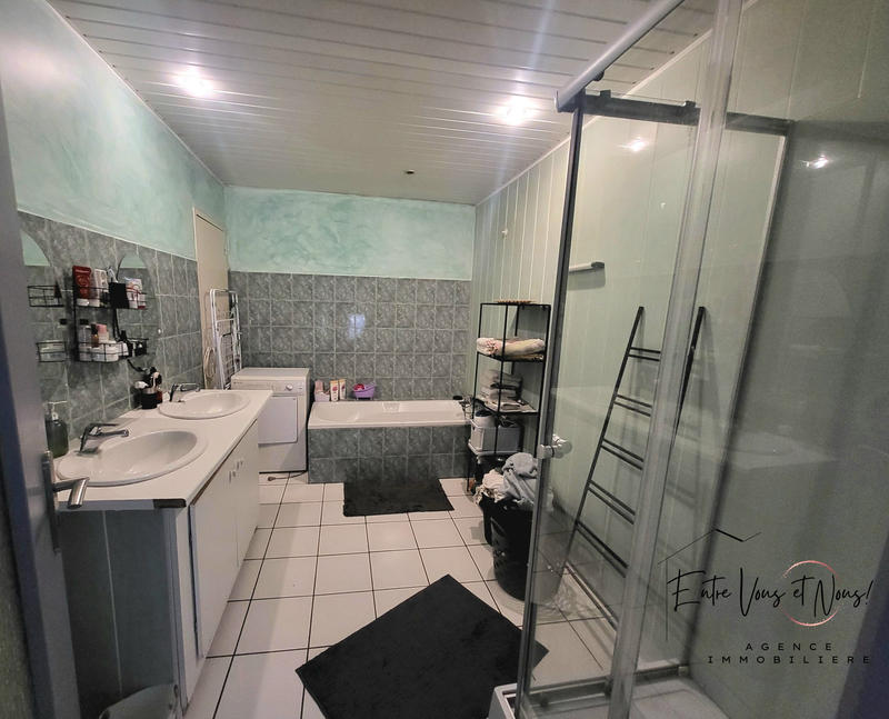 Maison - 100 m² - 4 pièces