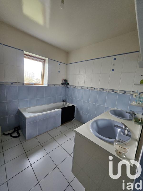 Maison - 360 m² - 10 pièces