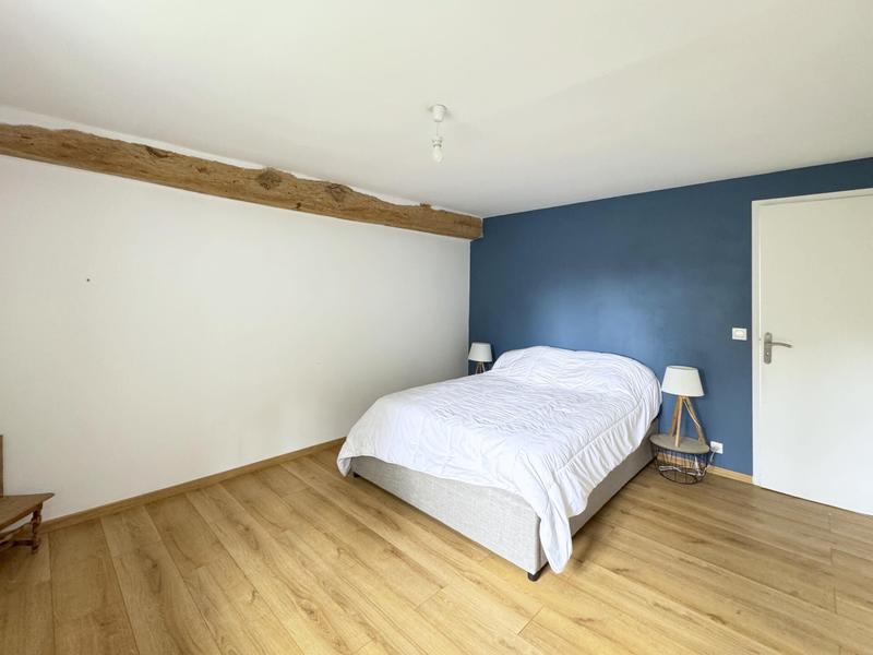 Maison - 189 m² - 6 pièces