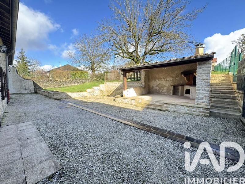 Maison - 198 m² - 9 pièces