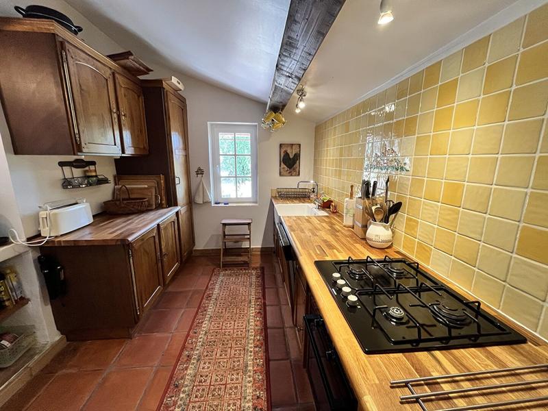 Villa - 200 m² - 6 pièces