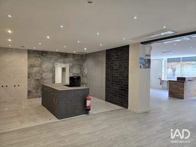 Local commercial - 557 m²