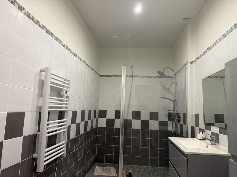 Immeuble - 46 m² - 5 pièces