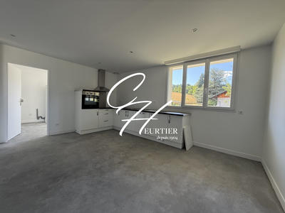 Appartement - 136 m² - 4 pièces