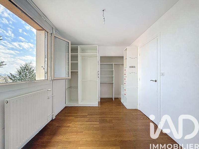 Appartement - 80 m² - 3 pièces