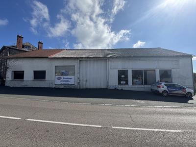 Local commercial - 680 m²