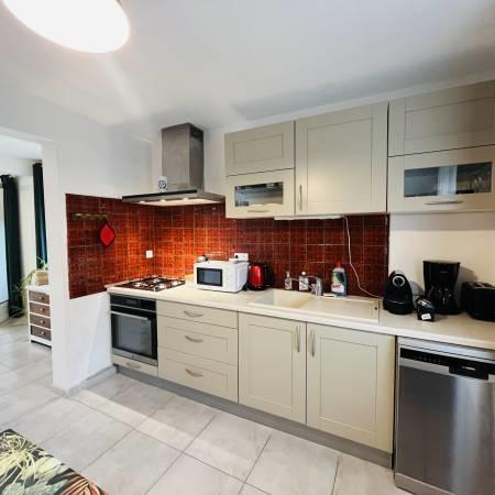 Maison - 103 m² - 4 pièces