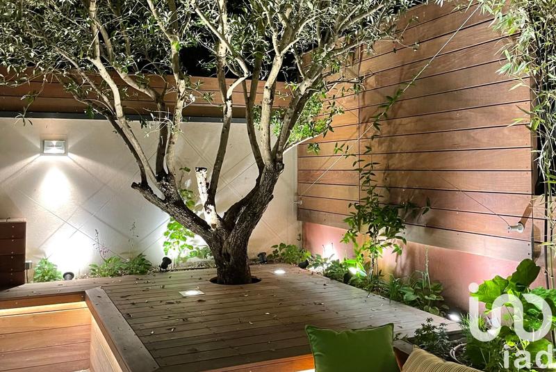 Loft - 160 m² - 7 pièces