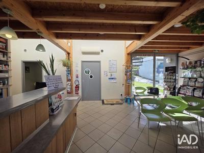 Local commercial - 186 m²