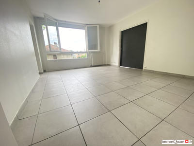 Appartement - 76 m² - 4 pièces