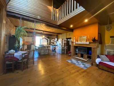 Maison - 215 m² - 7 pièces