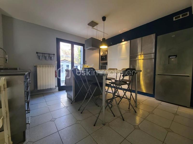 Maison ancienne - 160 m² - 7 pièces