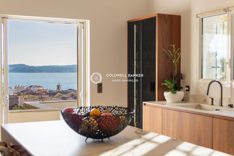 Maison - 264 m² - 6 pièces