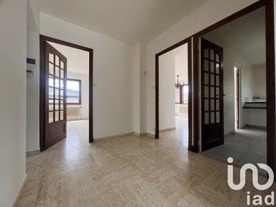 Maison - 197 m² - 6 pièces