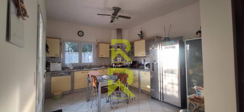 Villa - 210 m² - 5 pièces