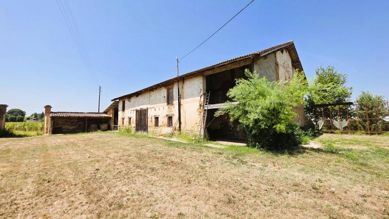 Maison - 214 m² - 15 pièces