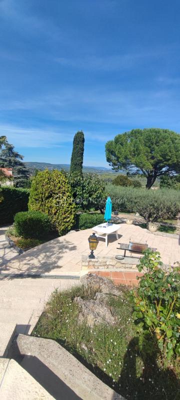 Maison en pierre - 180 m² - 7 pièces