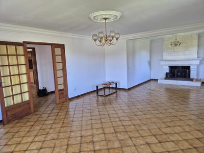 Maison - 115 m² - 4 pièces