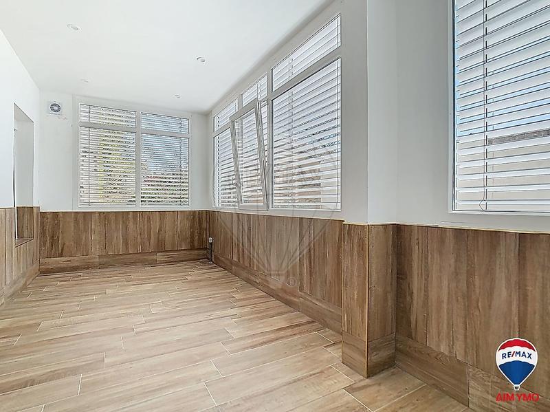 Appartement - 100 m² - 3 pièces