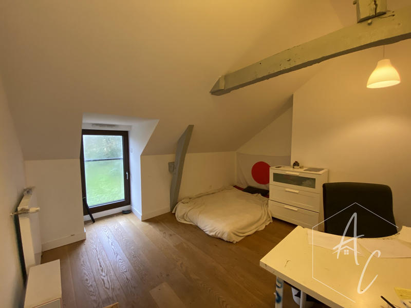 Maison - 190 m² - 7 pièces