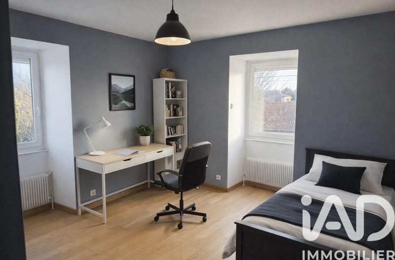 Maison - 196 m² - 8 pièces