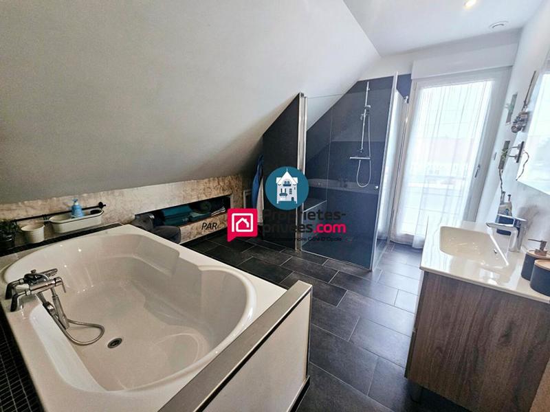 Maison - 152 m² - 5 pièces