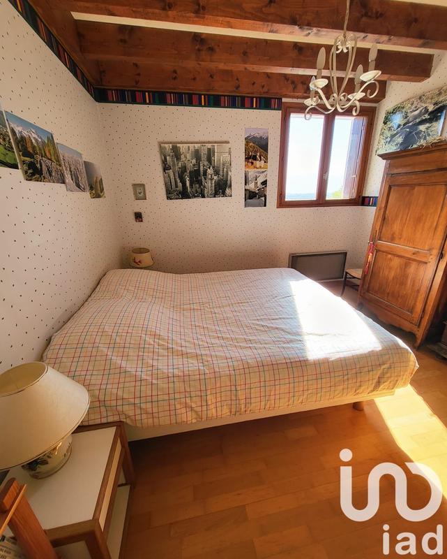 Maison - 200 m² - 10 pièces