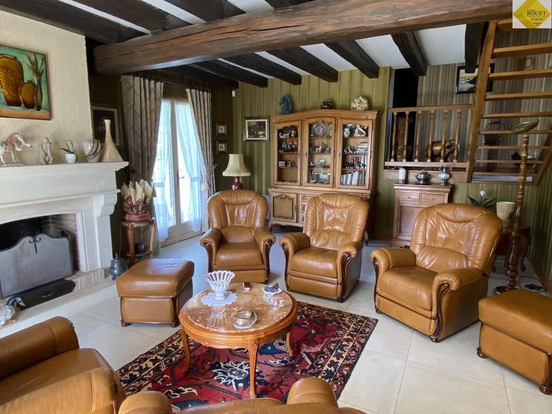 Maison - 259 m² - 8 pièces