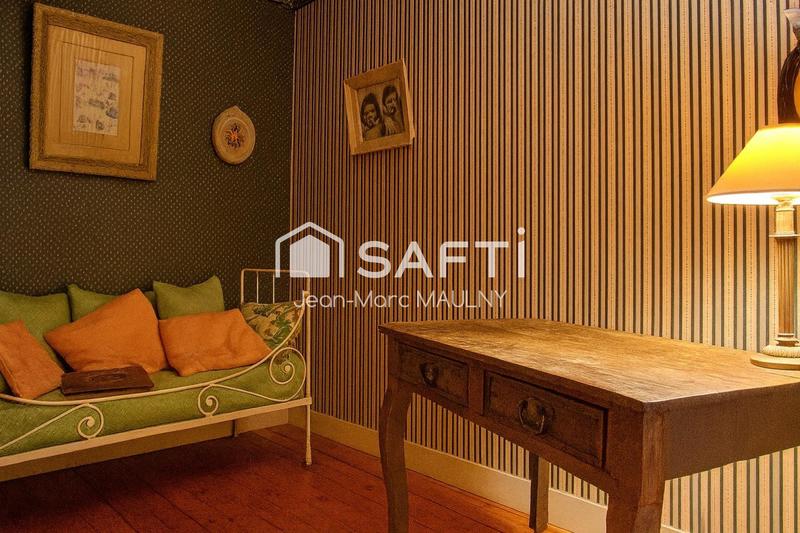 Maison - 166 m² - 7 pièces