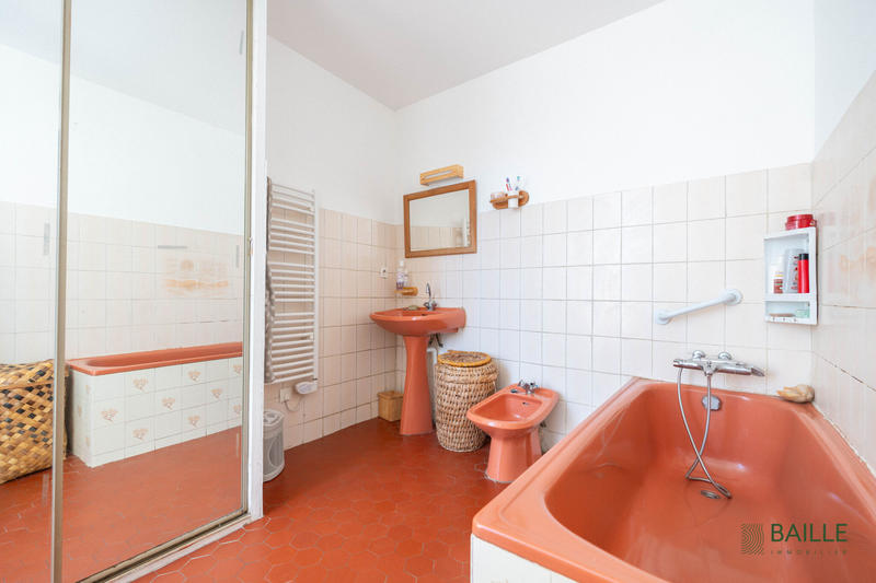 Maison - 91 m² - 5 pièces