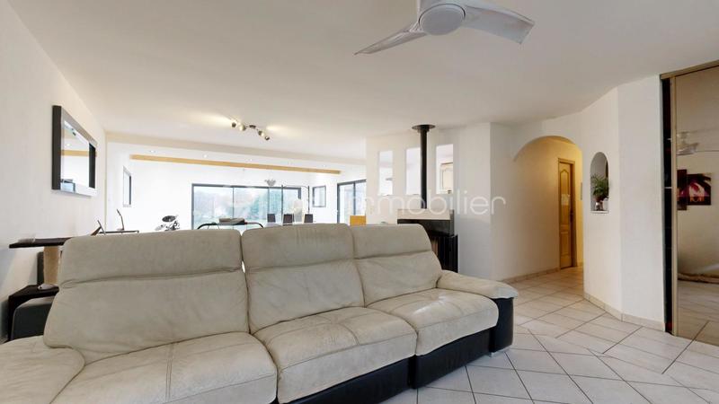 Maison - 157 m² - 6 pièces