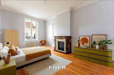 Appartement - 102 m² - 4 pièces