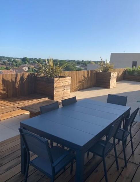 Appartement - 100 m² - 4 pièces