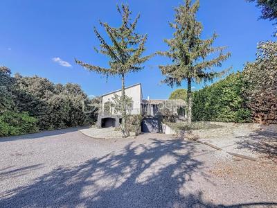 Villa - 136 m² - 6 pièces