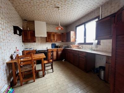 Maison - 104 m² - 5 pièces