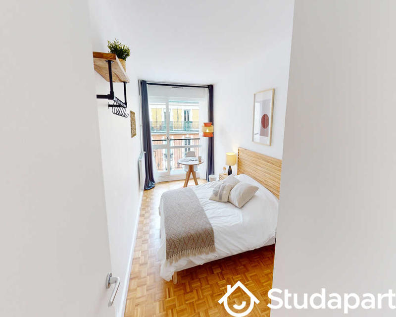 Chambre - 110 m² - 1 pièce