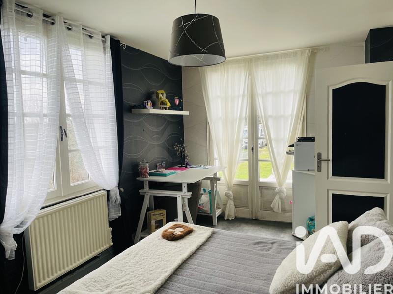 Maison - 120 m² - 5 pièces