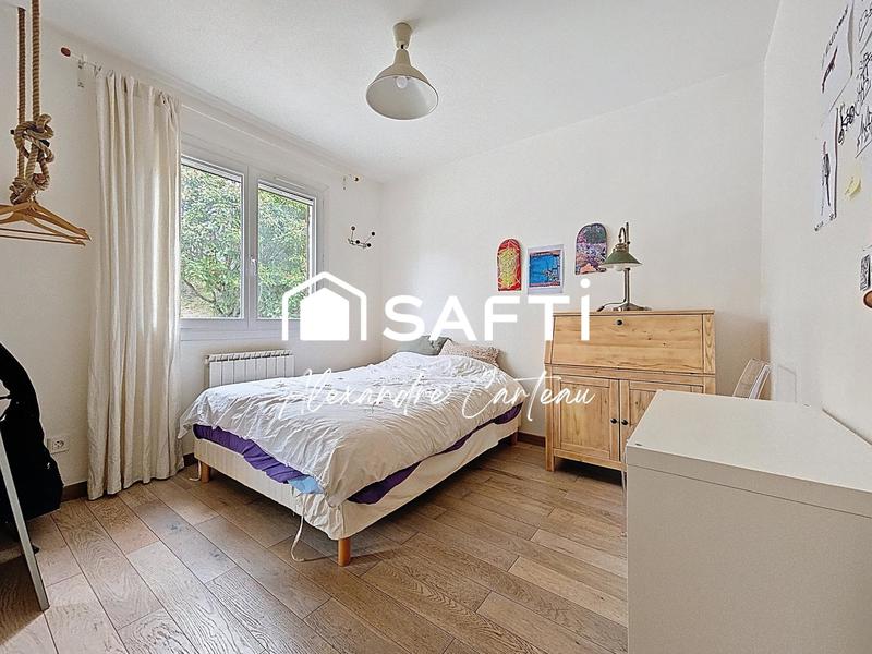 Maison - 175 m² - 7 pièces