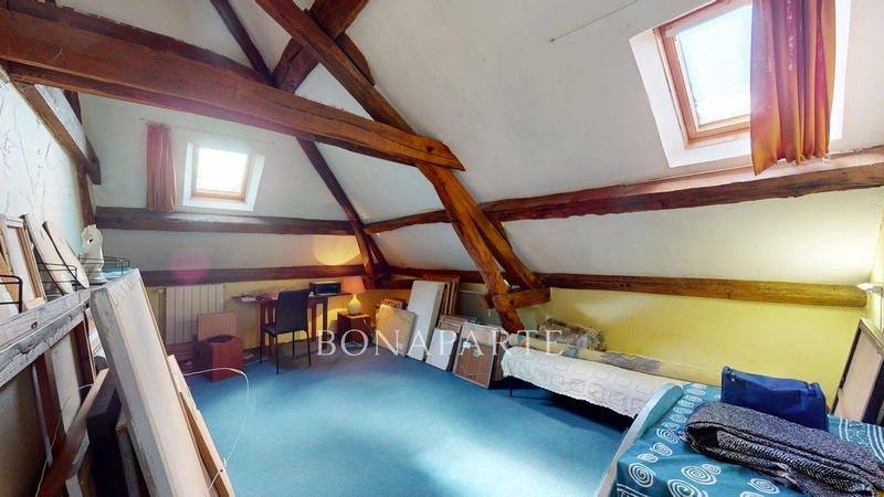 Maison - 246 m² - 8 pièces