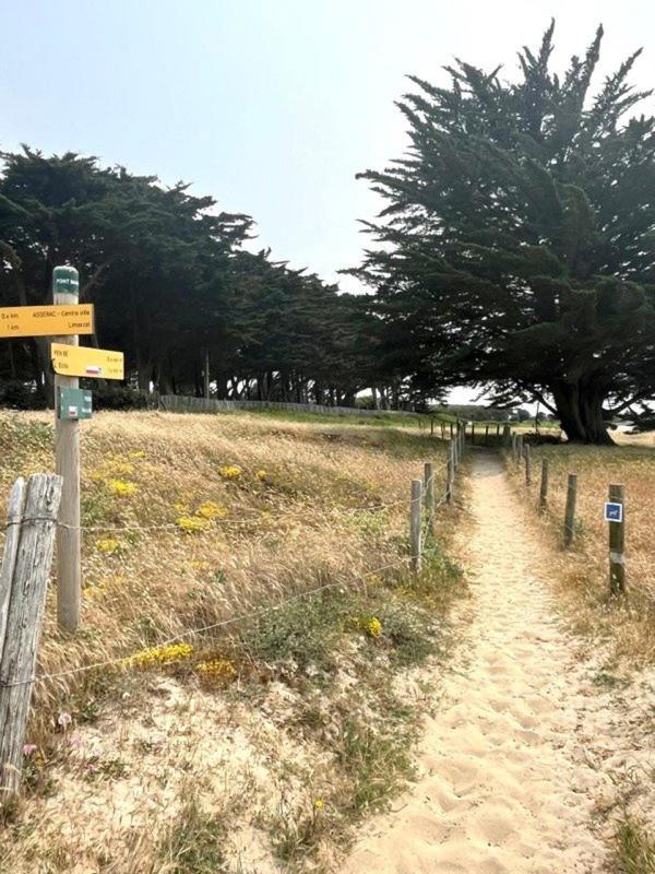 Maison - 170 m² - 9 pièces