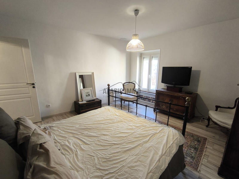 Maison - 160 m² - 5 pièces