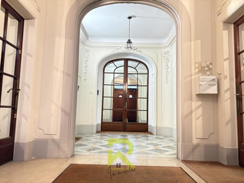 Bureau - 27 m² - 2 pièces