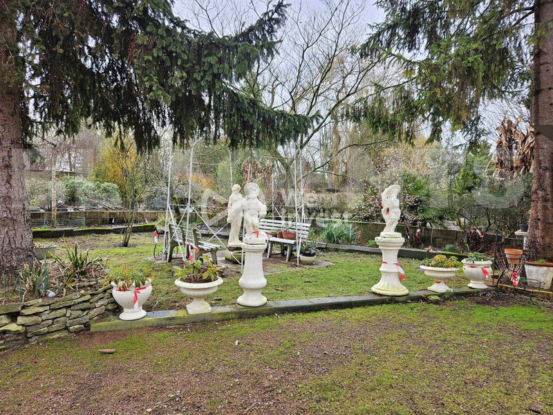 Maison - 177 m² - 7 pièces