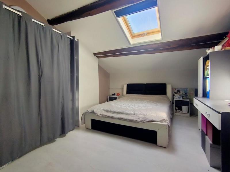 Maison - 121 m² - 6 pièces