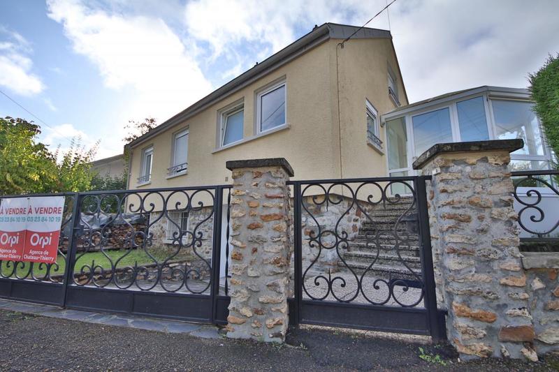 Maison - 180 m² - 5 pièces