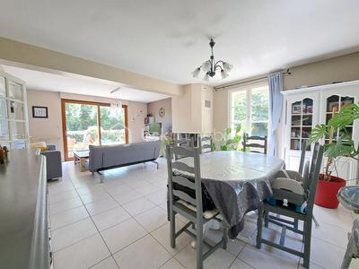 Pavillon - 117 m² - 6 pièces