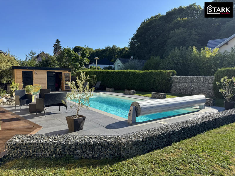 Maison - 182 m² - 7 pièces