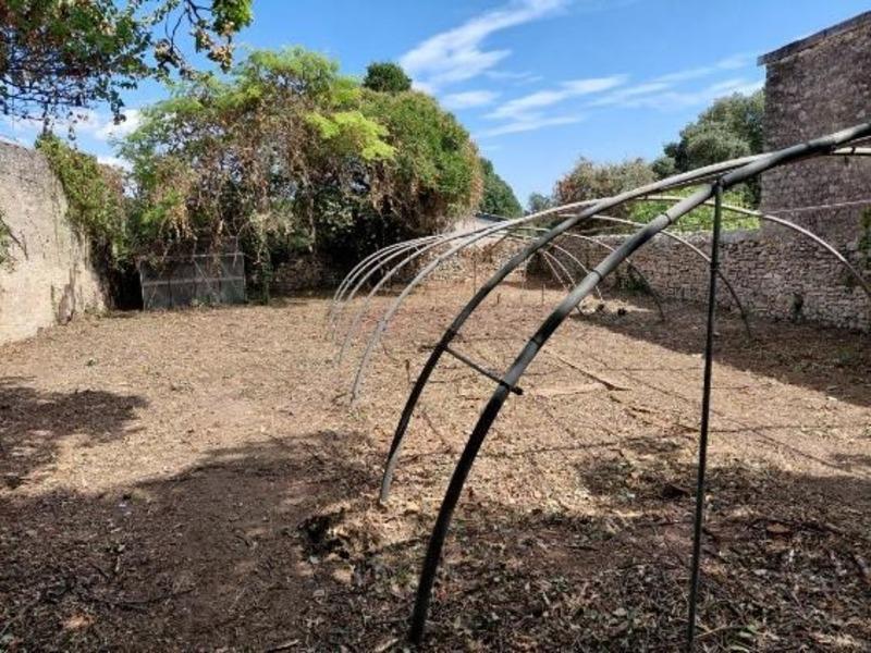 Maison - 250 m² - 2 pièces