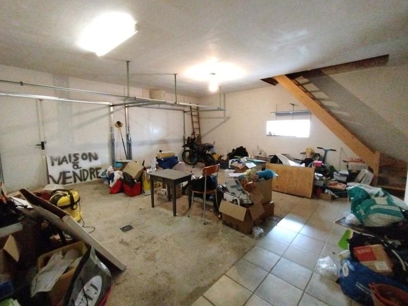 Pavillon - 143 m² - 7 pièces